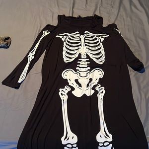 torrid dress. Torrid size 2 =size 18/20
25$ or 2/40$